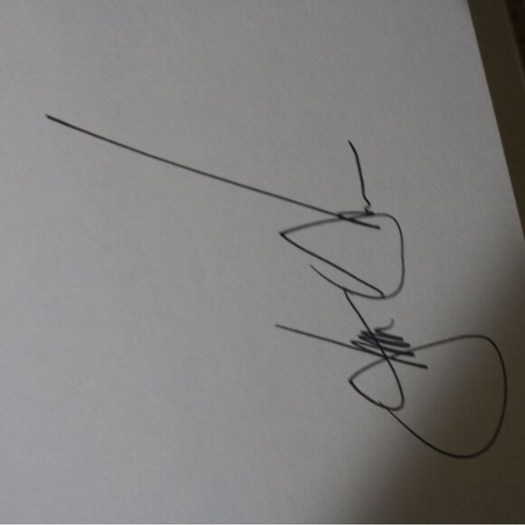 SIGNED John Grisham The Brethren Book - Picture 3 of 3